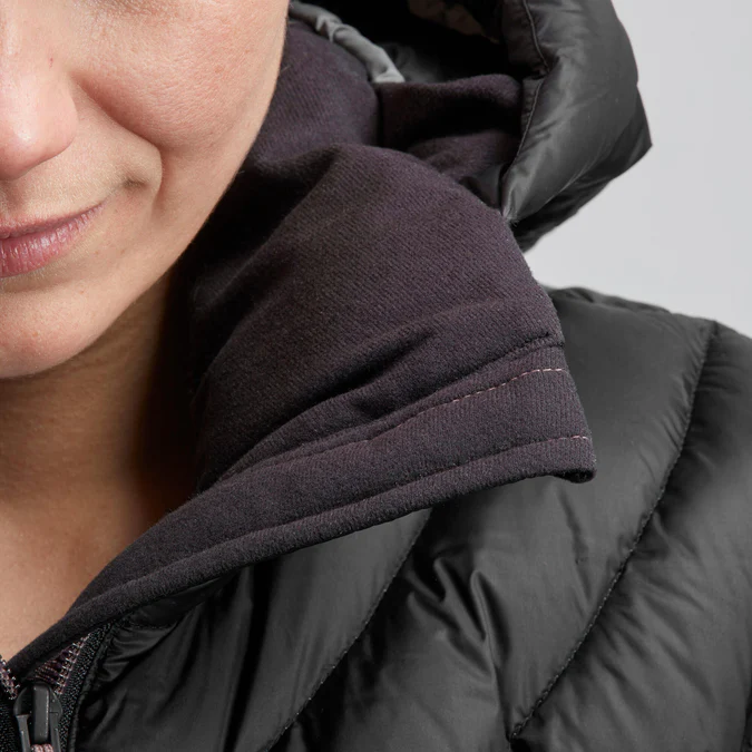 Decathlon Forclaz - Jaqueta puffer feminina com capuz Forclaz MT500