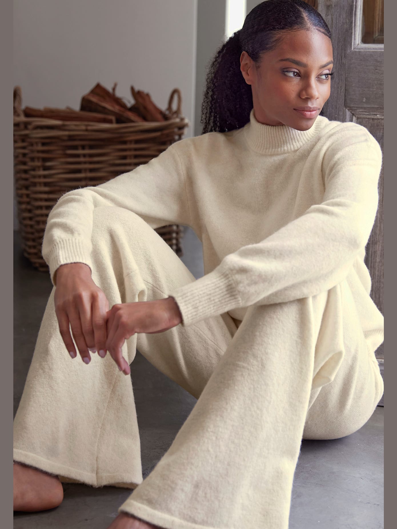 Pull en tricot à col montant