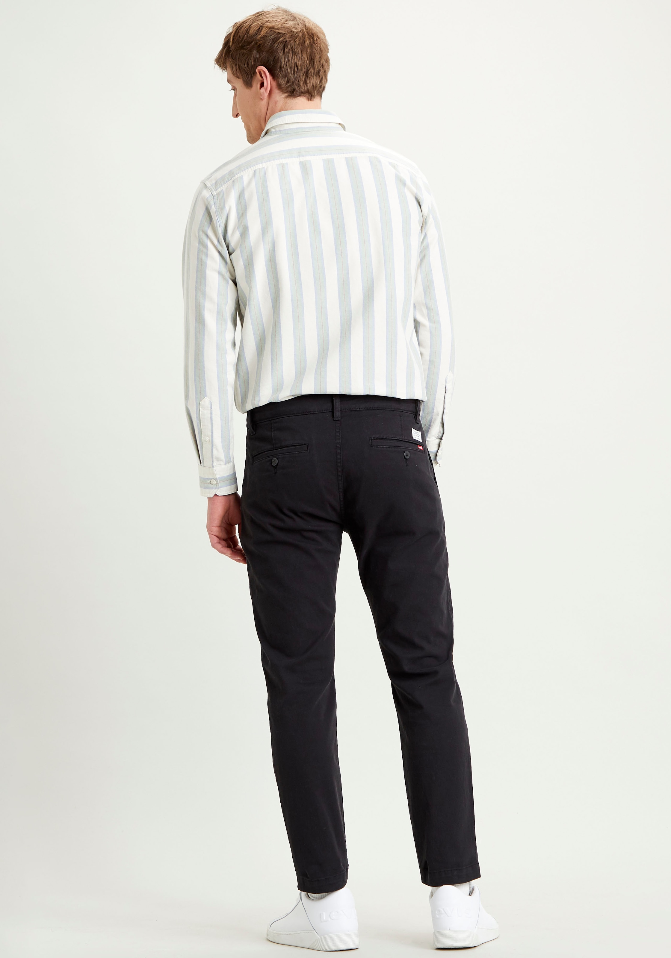 Levi's® Chinohose »LE XX CHINO SLIM TAPER«  mit Markenlogo
