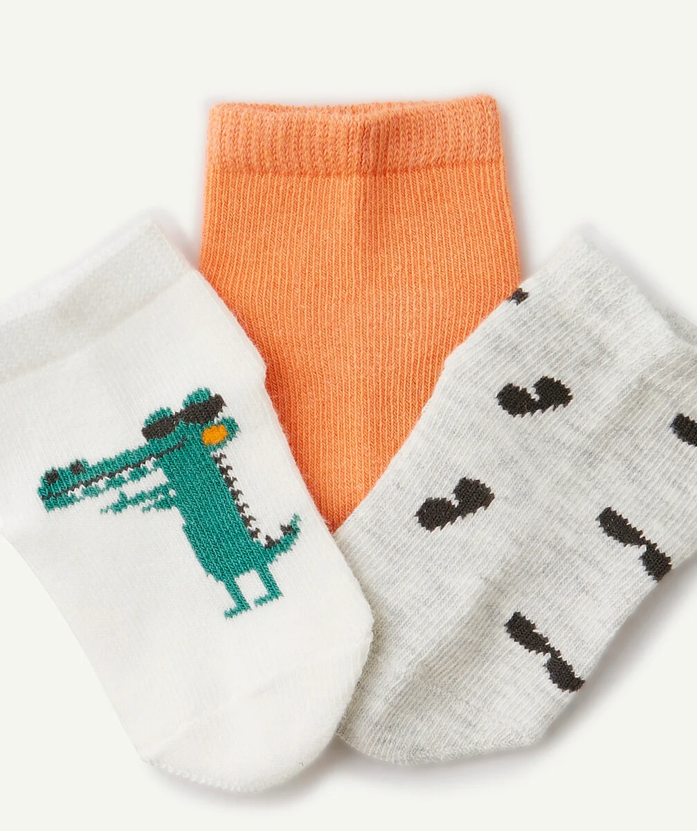 LE LOT DE 3 PAIRES DE CHAUSSETTES UNIES ET IMPRIMÉES