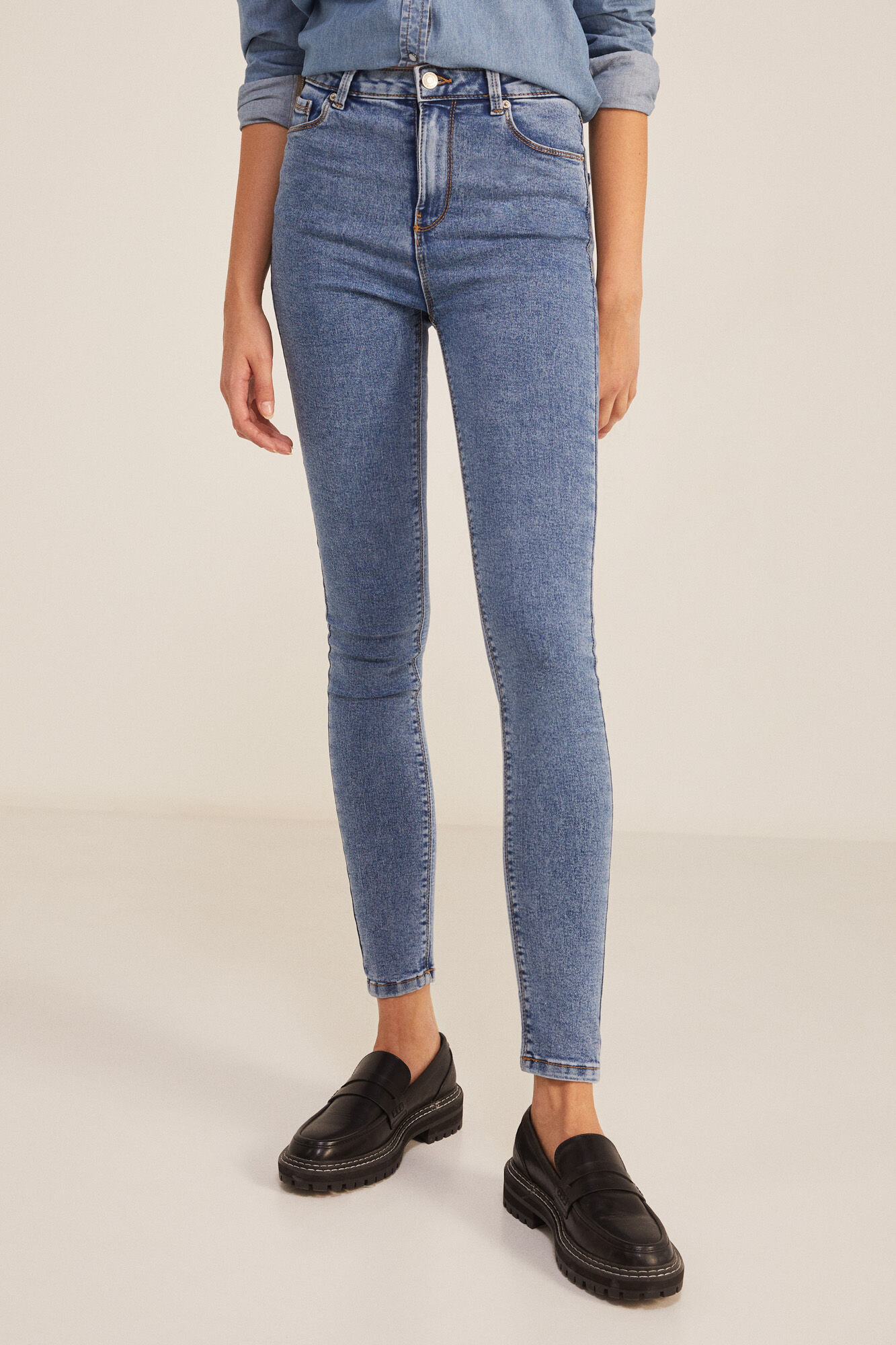 Calça Jegging com Lavagem Sustentável