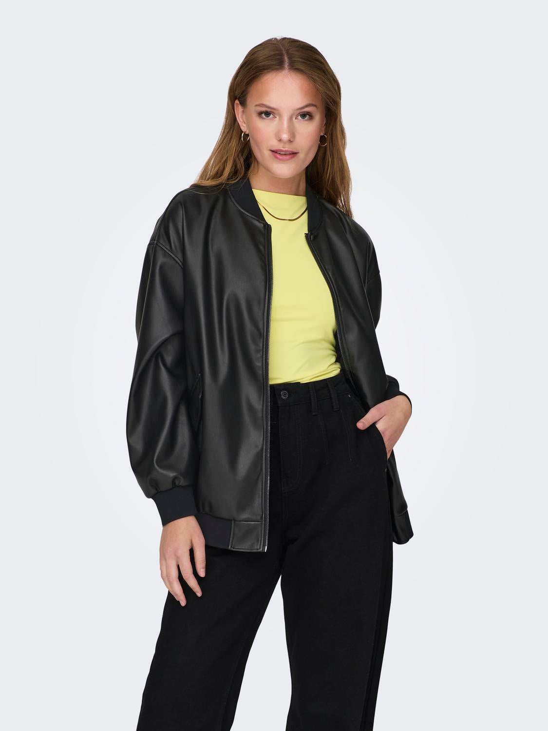 ONLINA Kunstlederjacke Black