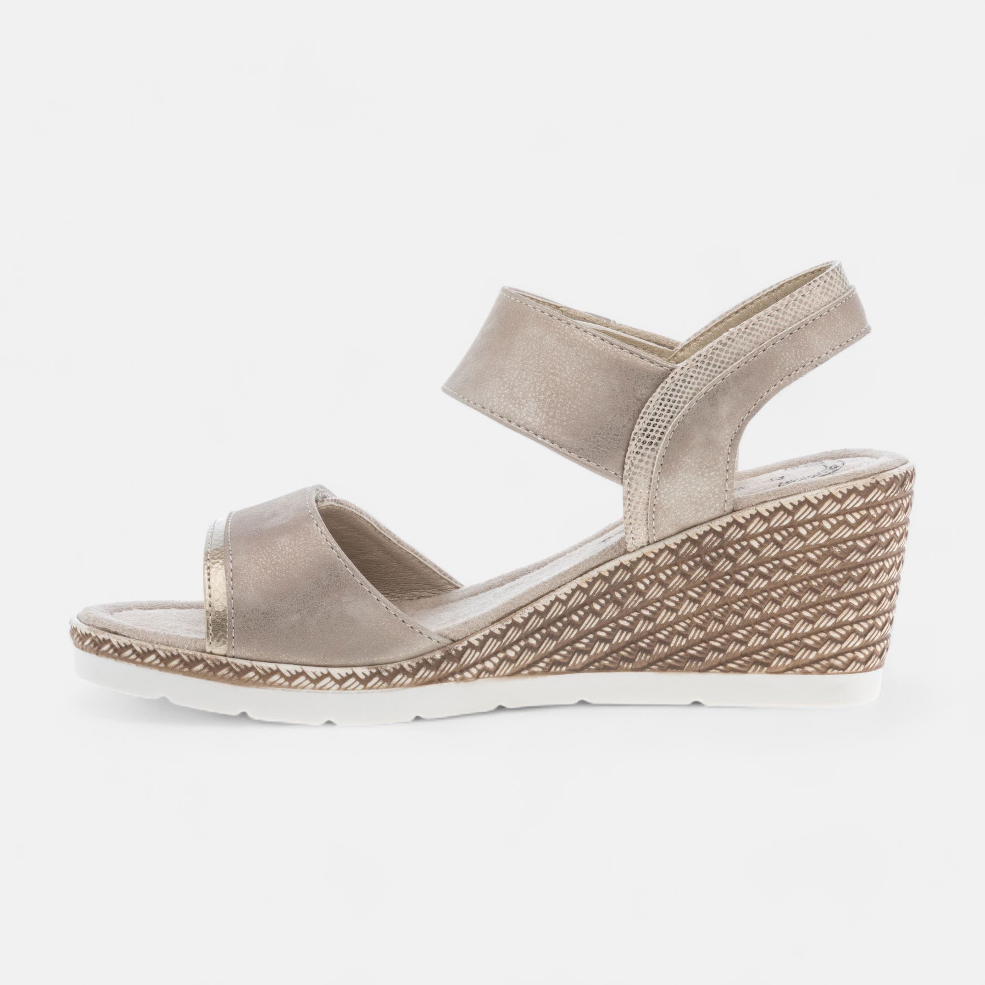 Sandales à talon compensé Femme or