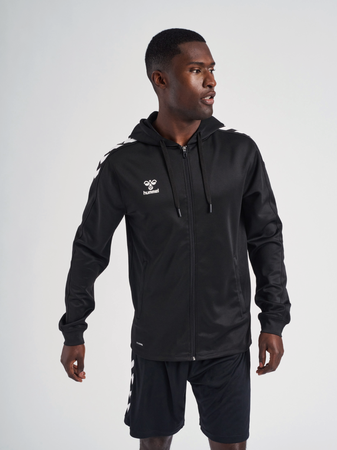 hmlCORE XK POLY ZIP HOOD SWEAT