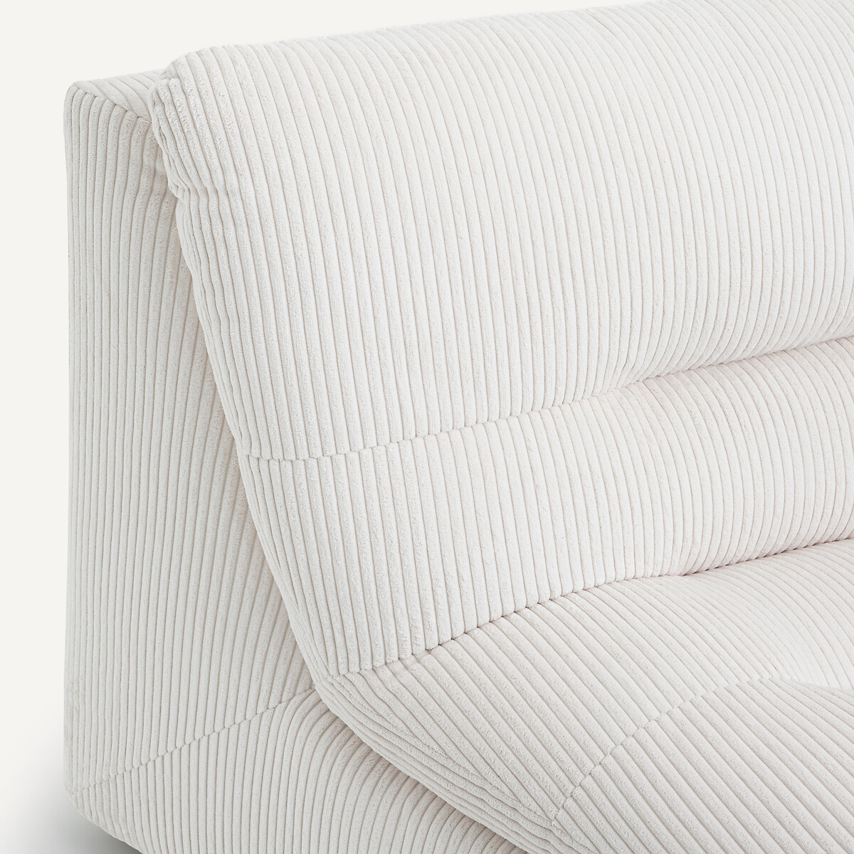 AM.PM<br>Canto modular em poliéster canelado, Giuliano
