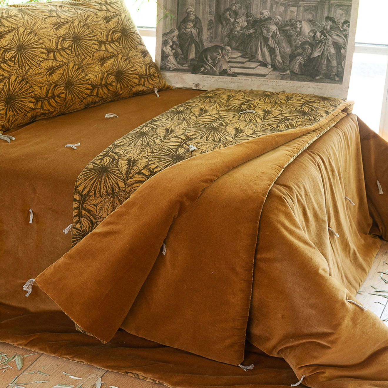 En Fil d'Indienne Bout de lit Goa velours curry - 90x200 cm