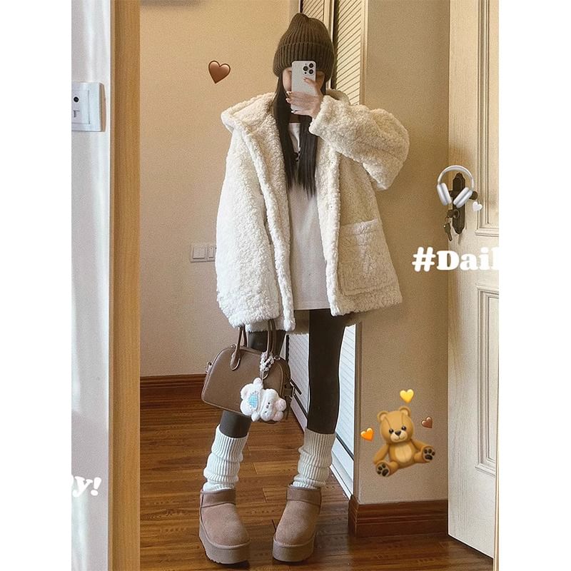 Tangihouse - Faux Shearling Hooded Zip Jacket