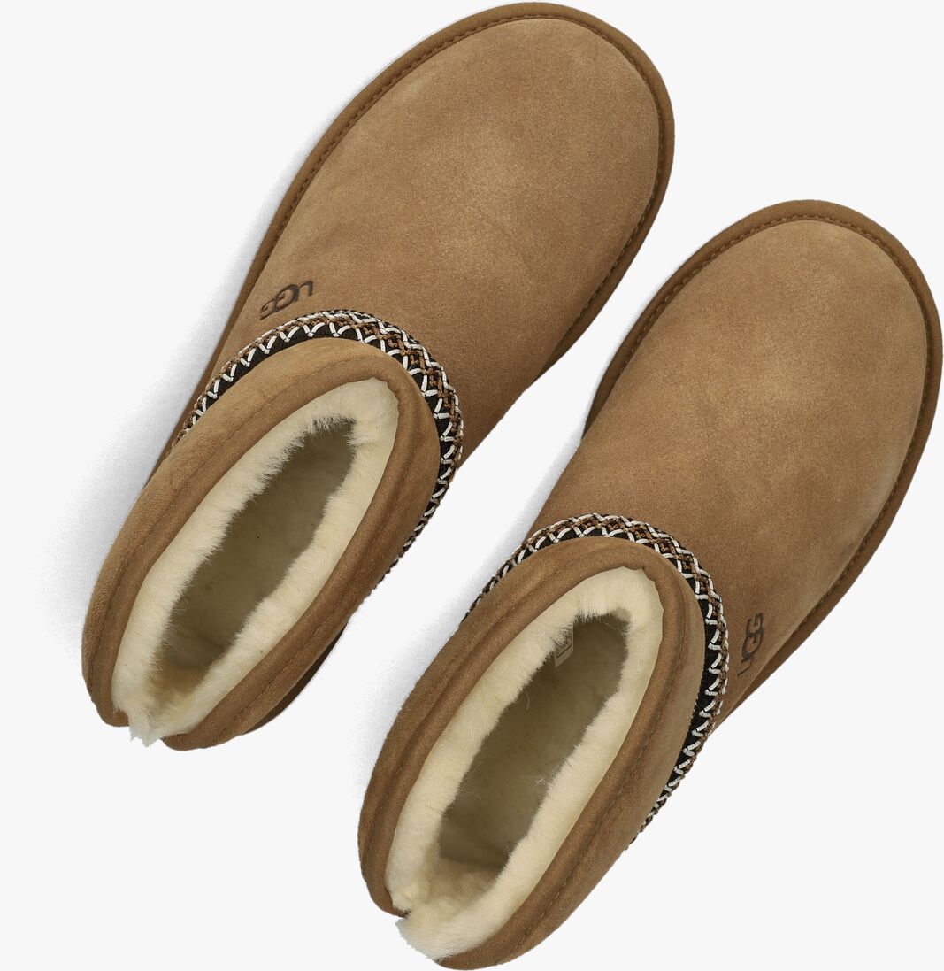 cognac ugg vachtlaarzen classic mini crescent