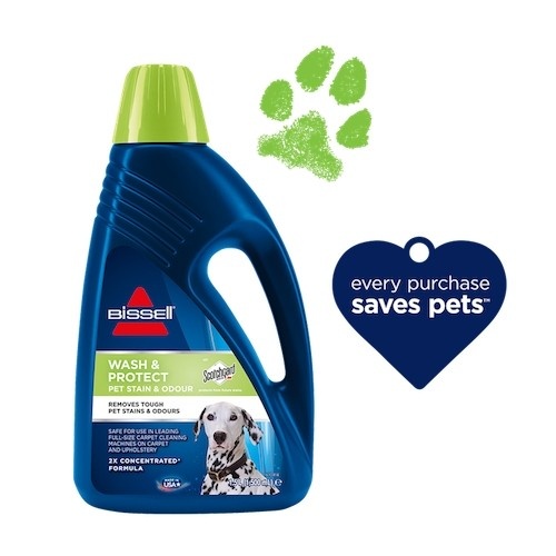 Fórmula Wash & Protect Pet que combate odores e remove manchas.