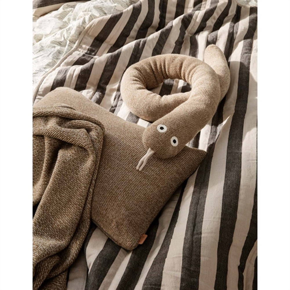 Roy Merino Wool Slange Sugar Kelp - Ferm Living | Luksusbaby