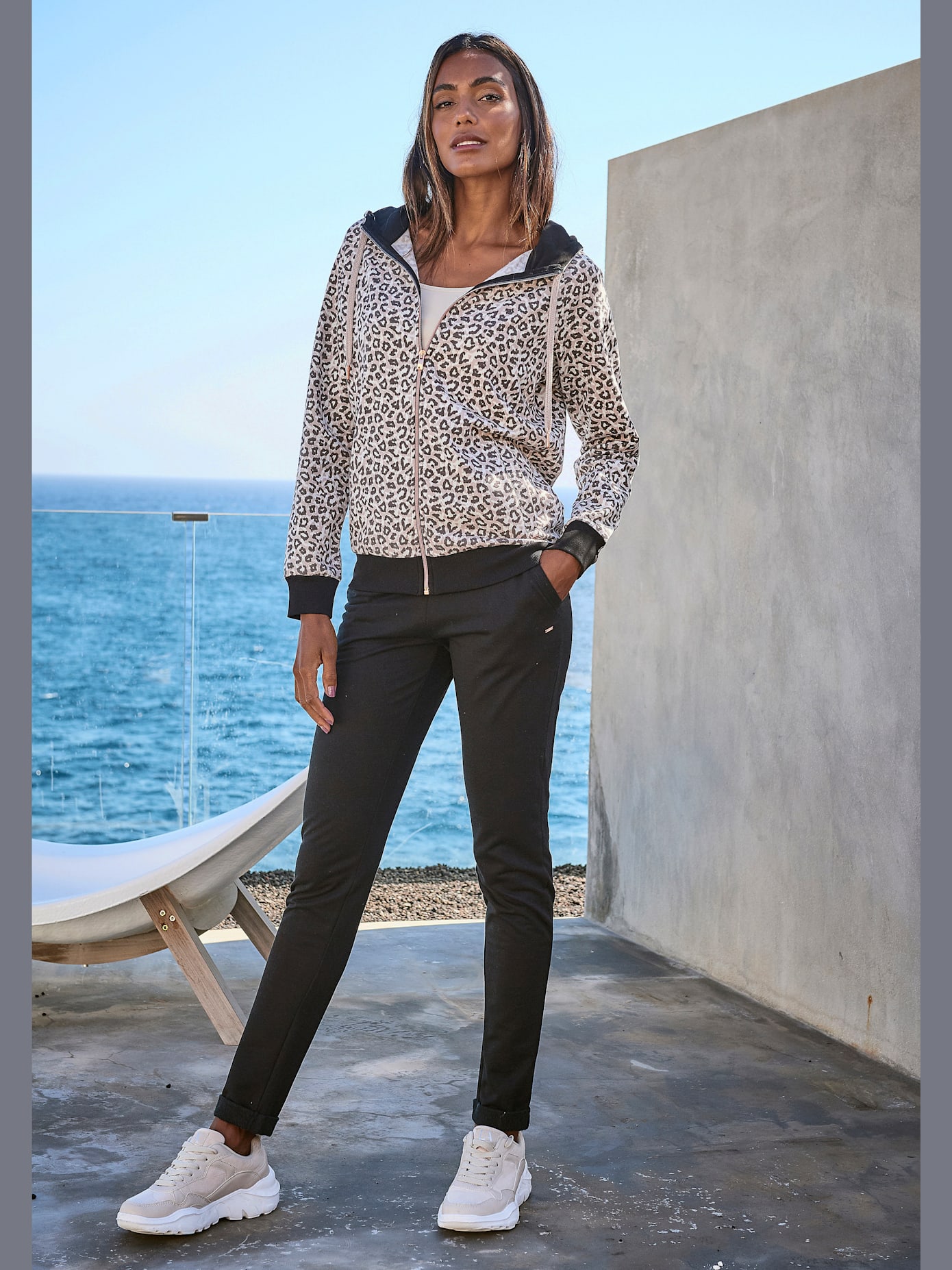 Veste sweat à capuche confortable