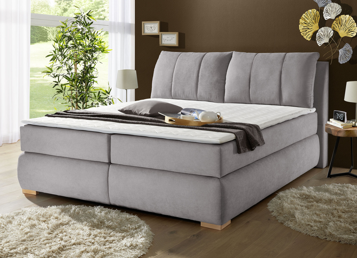 Boxspringbett mit Topper