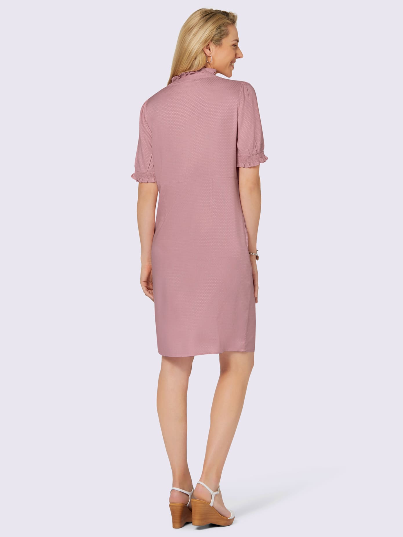 Robe coupe affinante