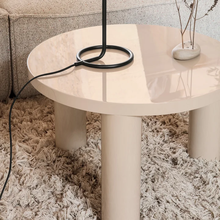 Ferm Living - Post Couchtisch Ø 65 x H 41 cm, cashmere
