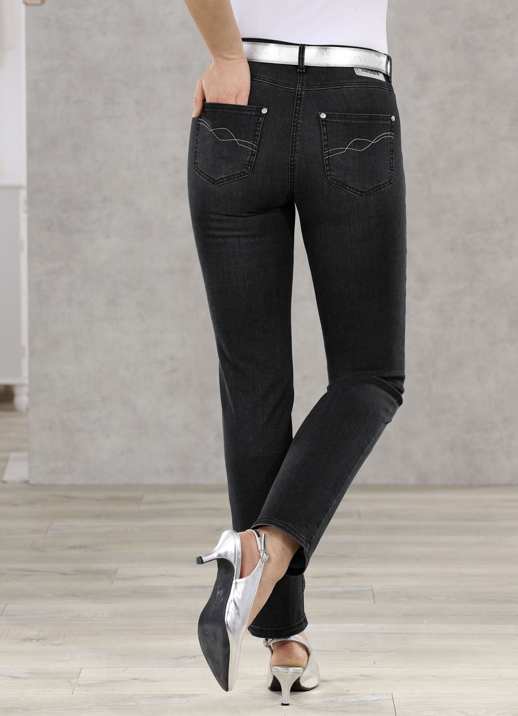 Bauchweg-Jeans in 5-Pocket-Form