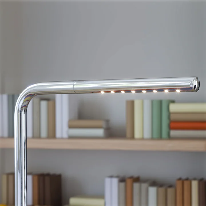 Thonet - Lum Tischleuchte LED, H 50 cm, Chrom