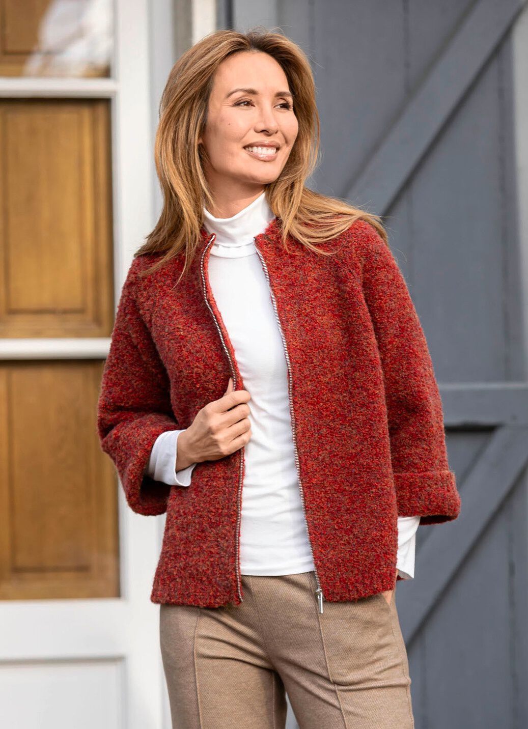 Strickjacke aus Bouclégarn