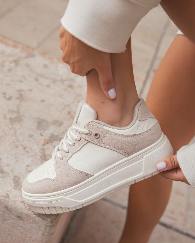 Basket femme beige à lacets tressés - Alexa