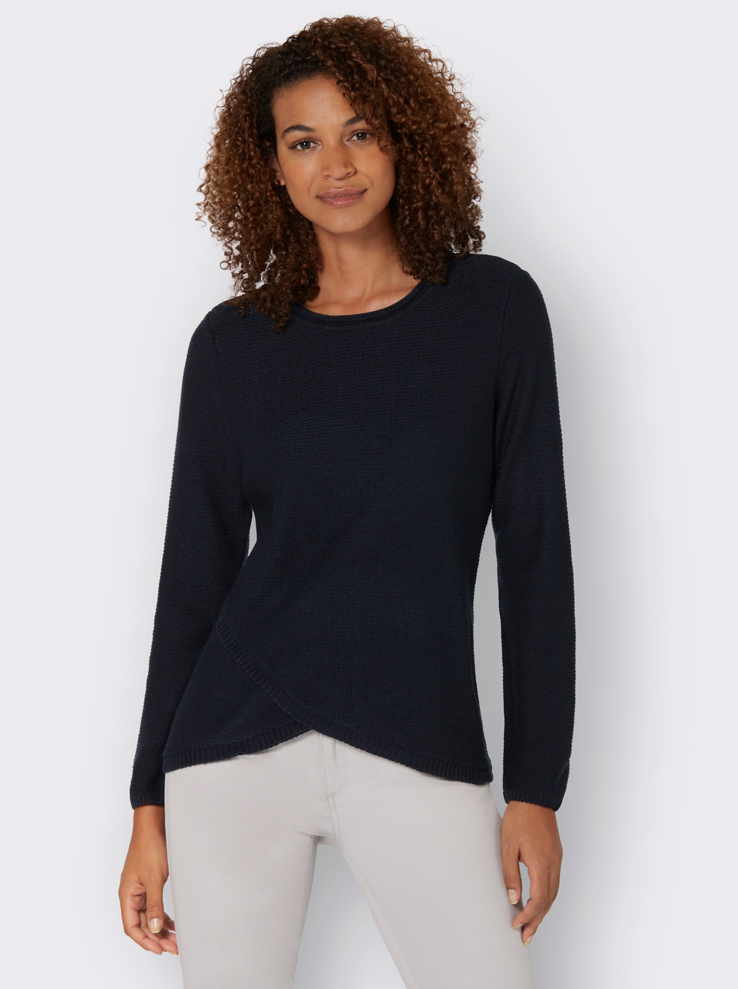 Langarm-Pullover mit asymmetrischem Saum