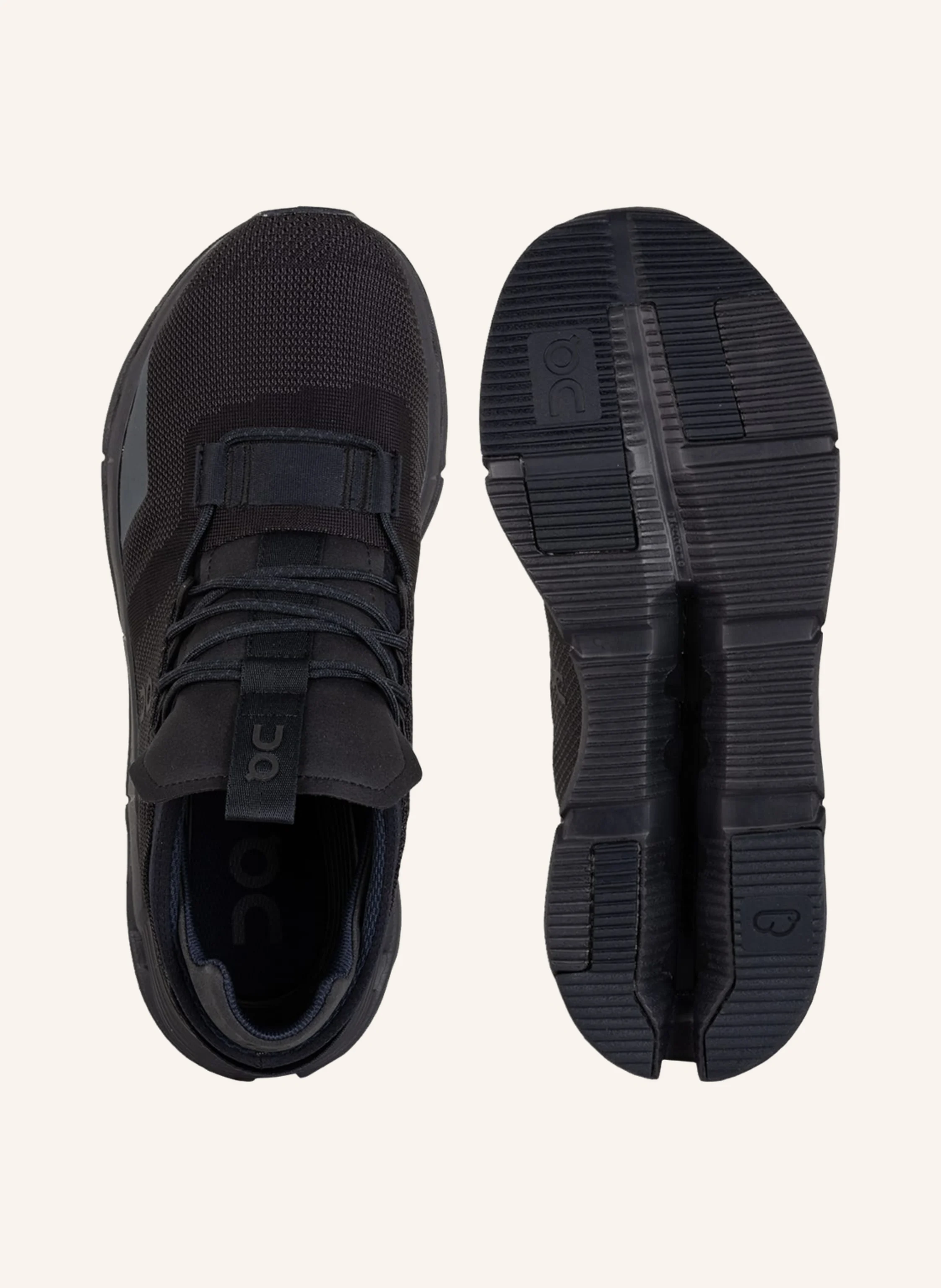 On Sneaker CLOUDNOVA UNDYED