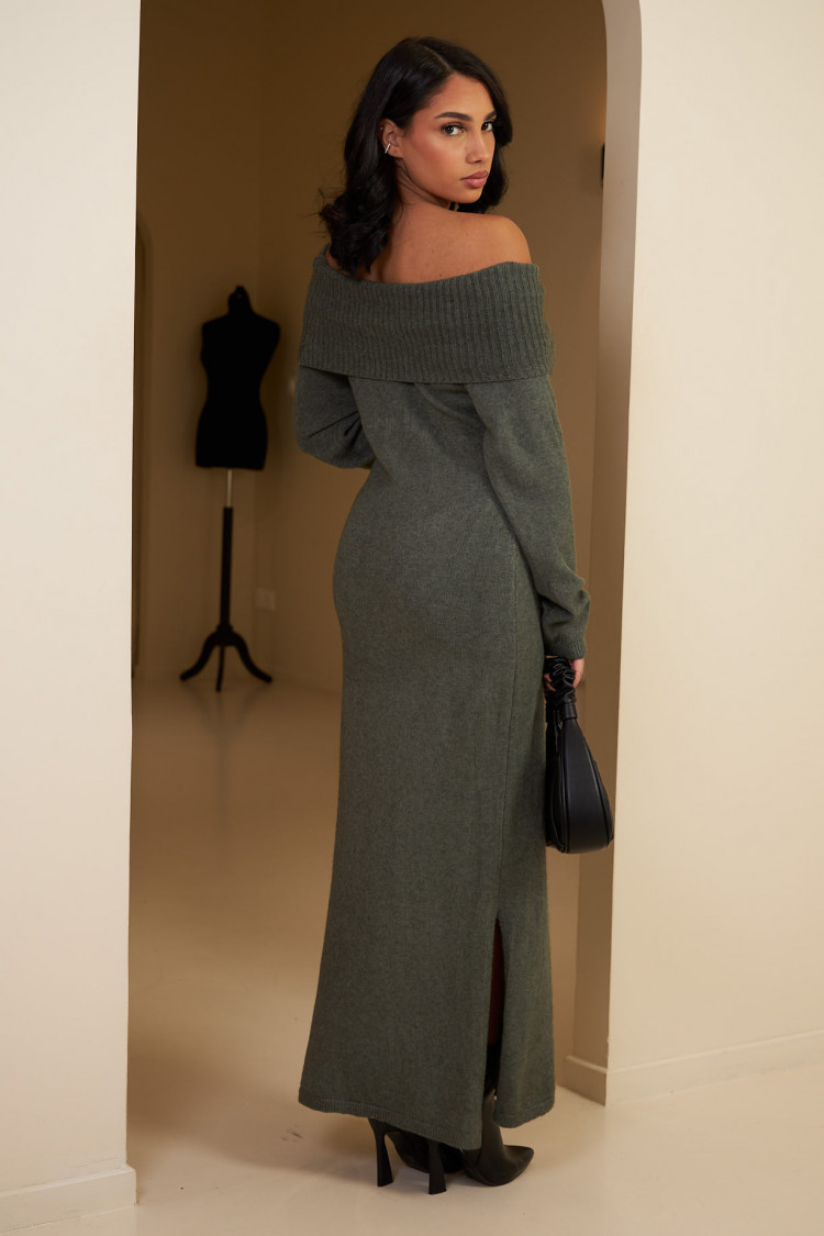 Robe longue kaki en laine à col bardot