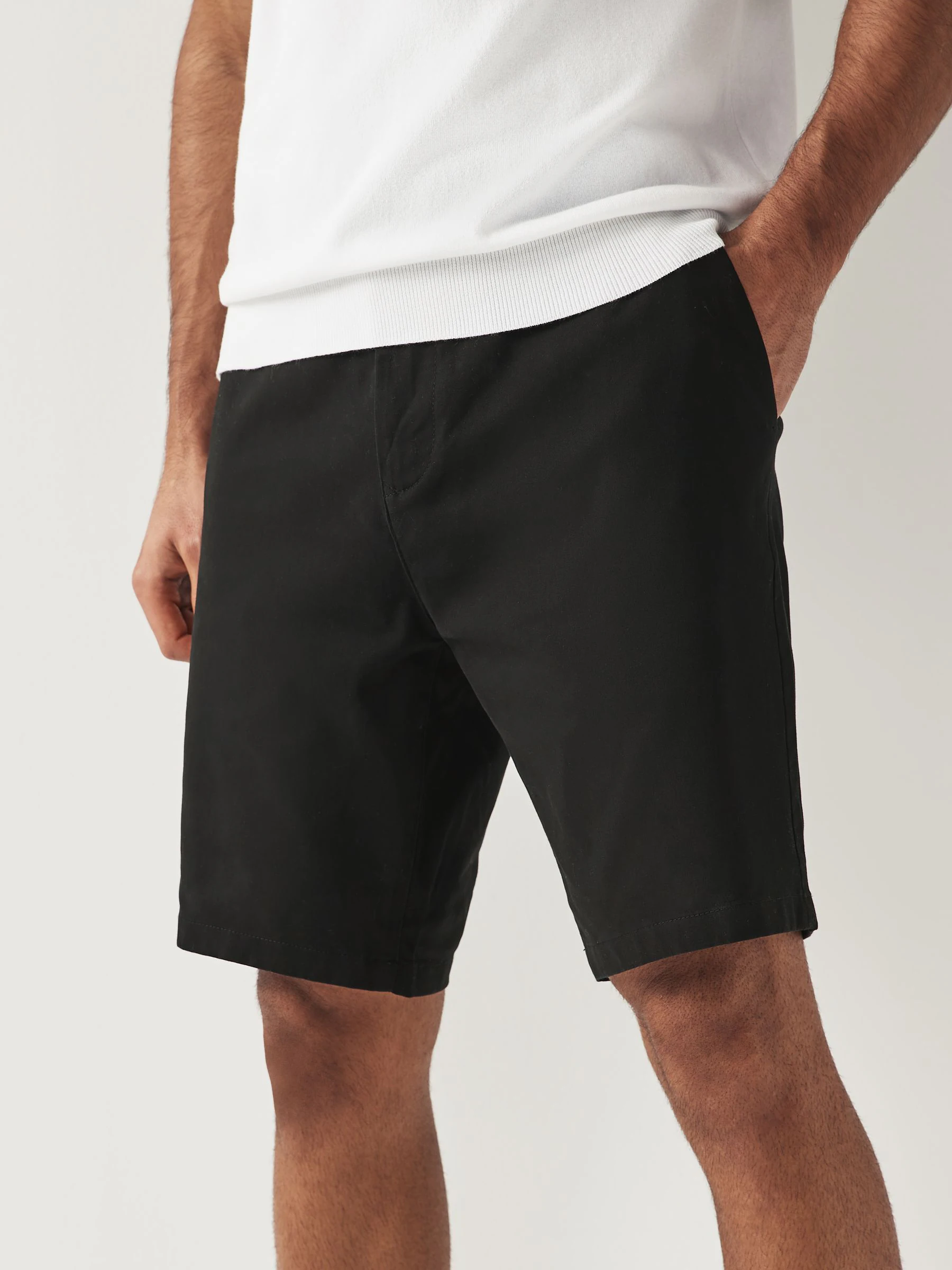 Zwart - Slim Fit - Chinoshort met stretch