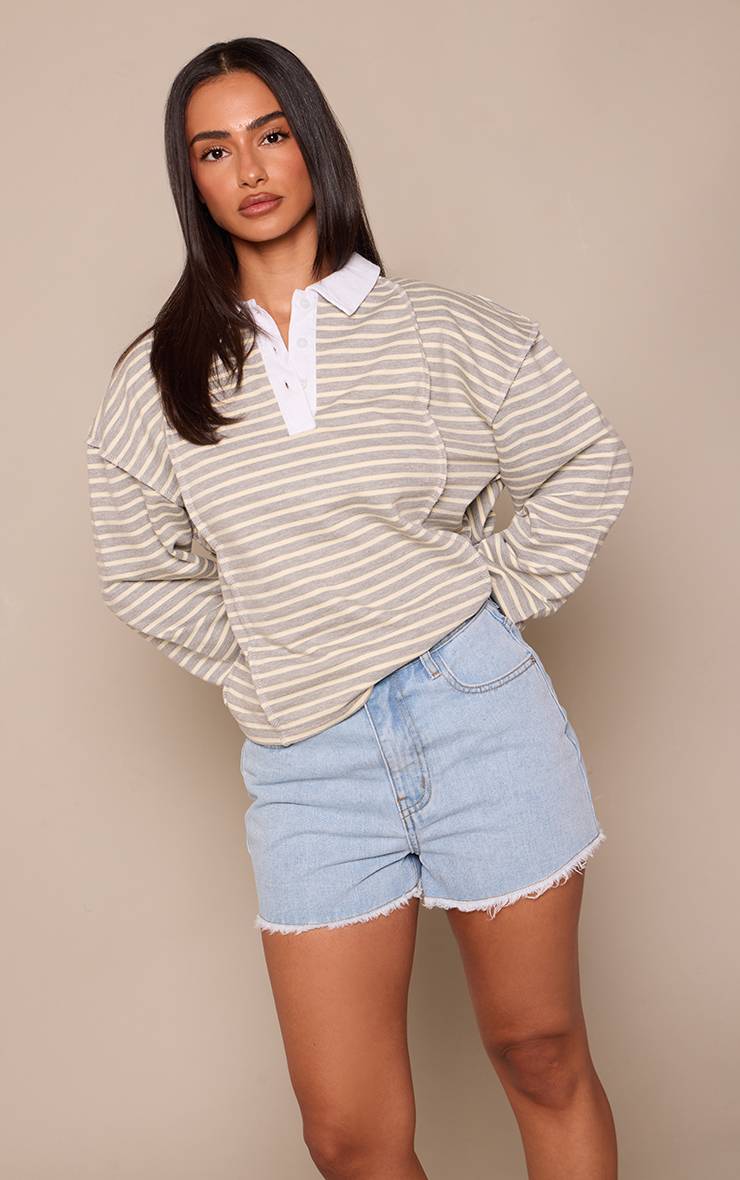 Light Blue Wash Short En Jean À Ourlet Effiloché Petite