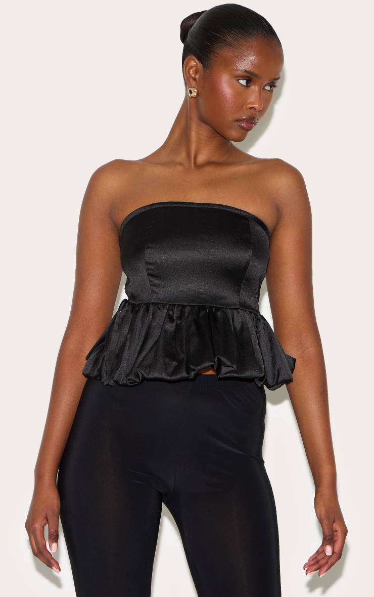 Noir Haut Bouffant En Satin