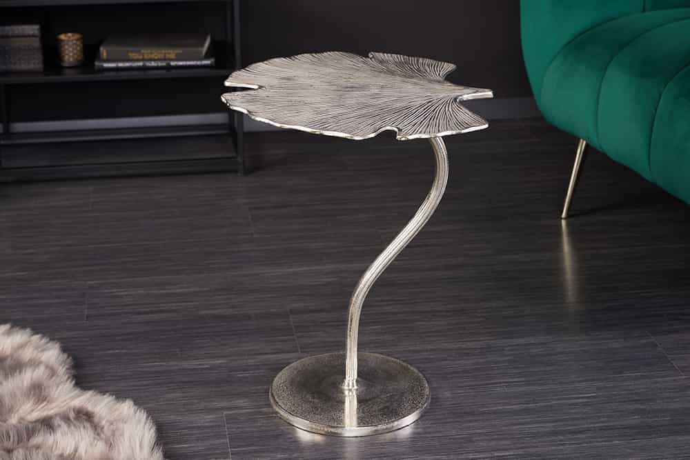 Dekorativer Beistelltisch GINKGO LEAF 55cm silber handmade Metall