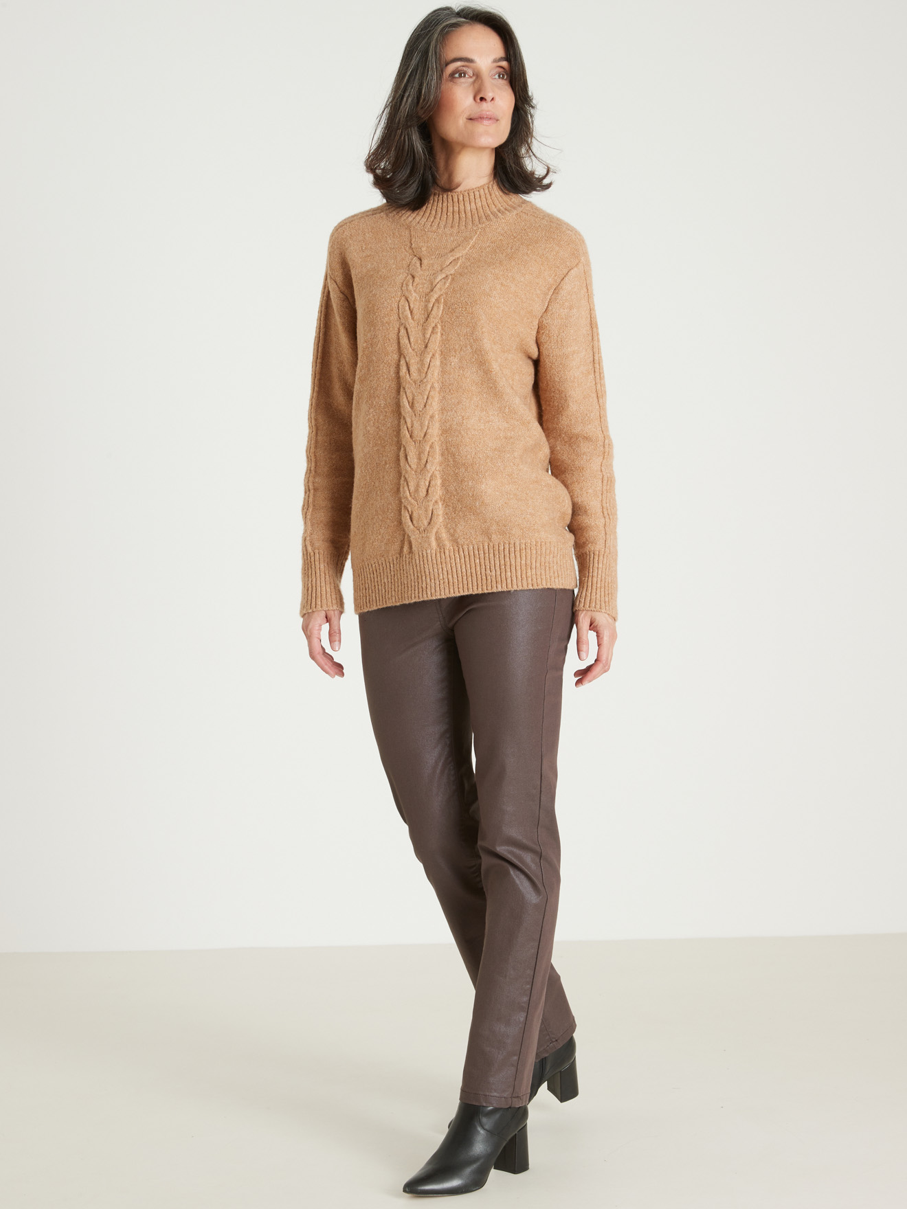 Pull col montant en jersey envers