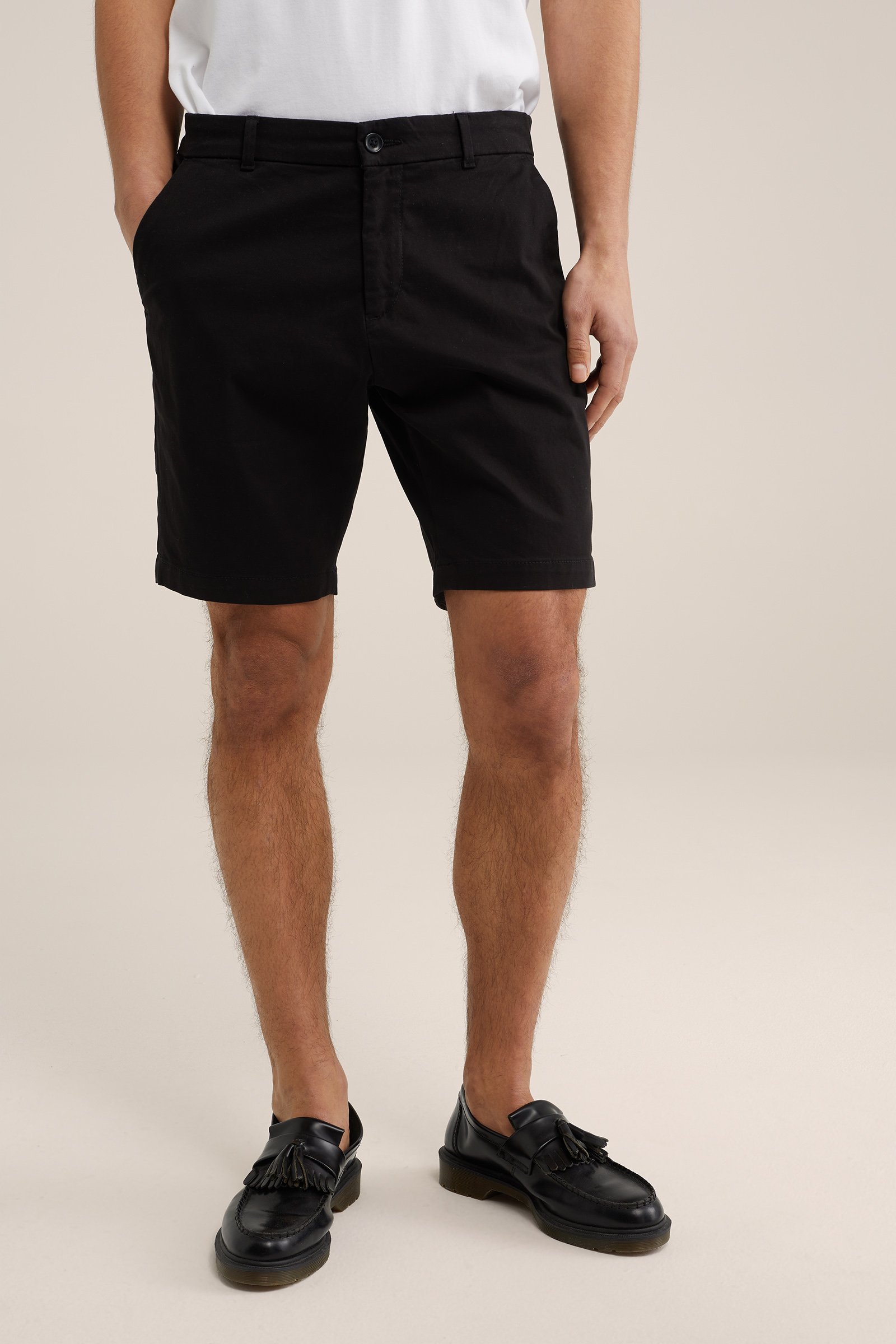 regular fit chinoshort met stretch WE Fashion Zwart