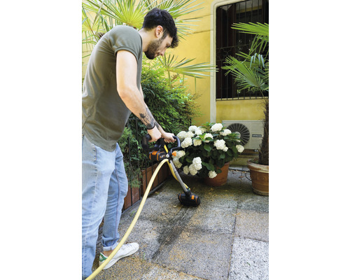 WORX 20V WG441E.9 4-in-1 snoerloze oppervlakteborstel + GRATIS bonusartikel: 20V accu WA3644 (4,0Ah)