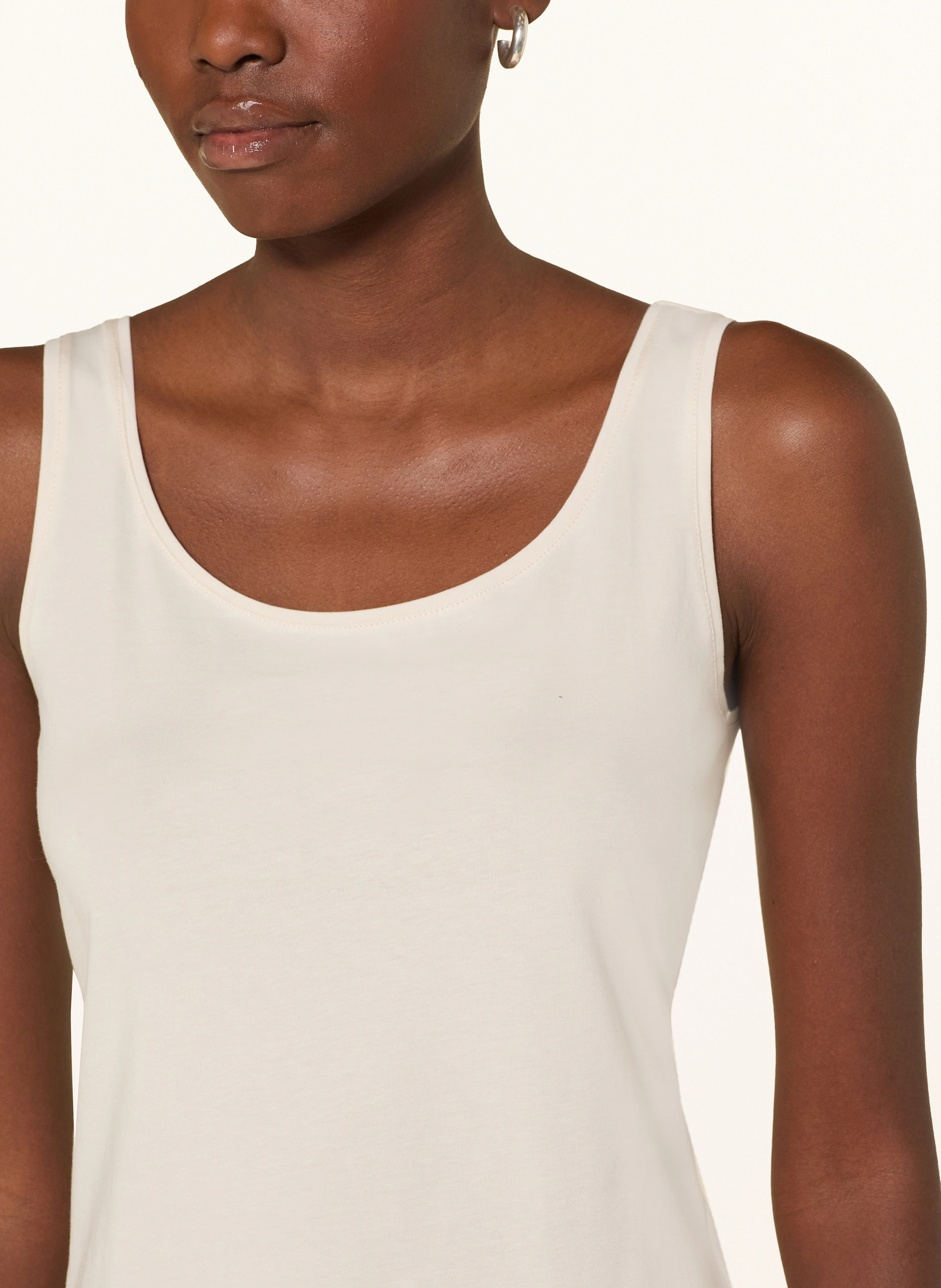 monari Top