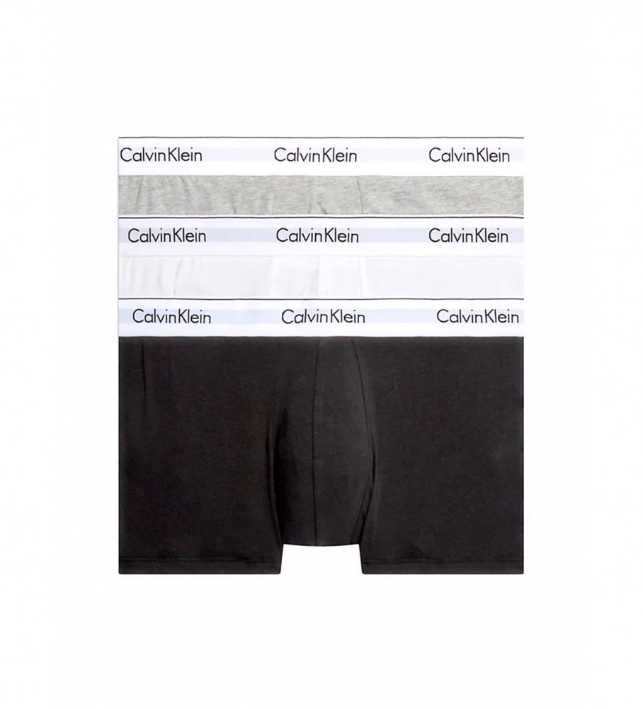 Pacote com 3 cuecas boxer Calvin Klein Modern, nas cores preto, branco e cinza.