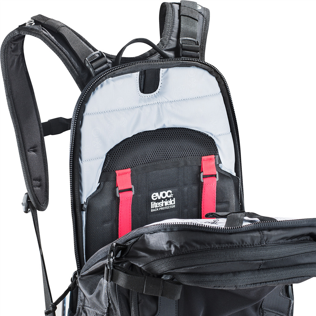 FR Trail Blackline 20L Backpack