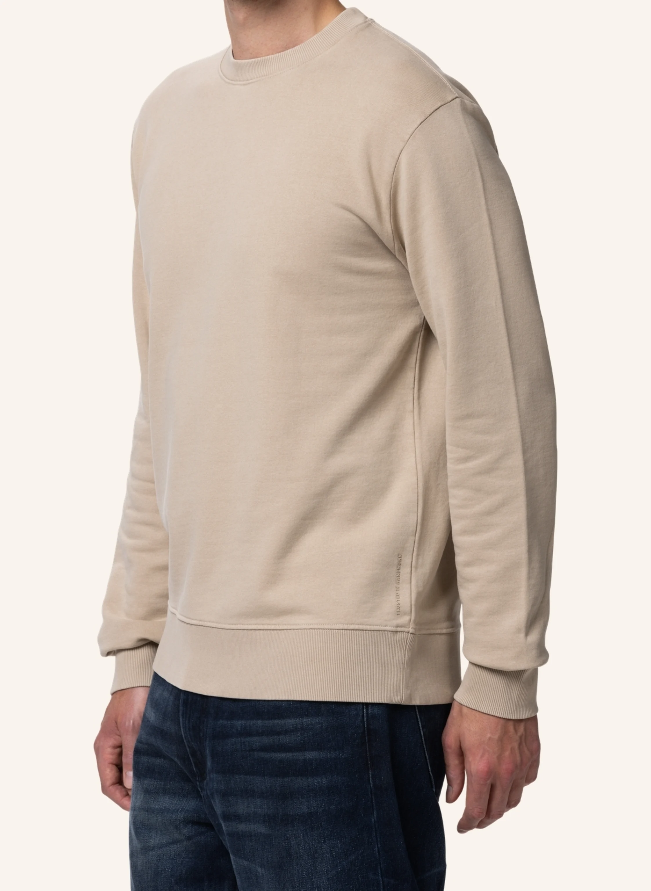TRUSTED HANDWORK Round Neck 1/1-Sleeve Sweatshirt