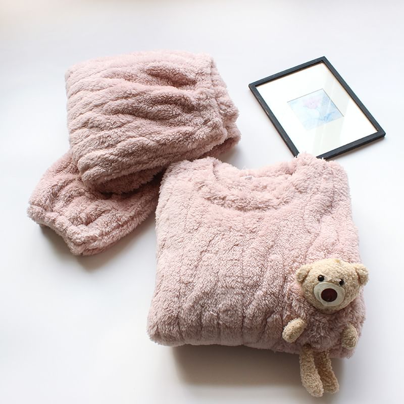 Dogini - Pyjamaset: ronde hals fleece sweatshirt met beerdetail + elastische tailleband, effen broek met rechte pijpen