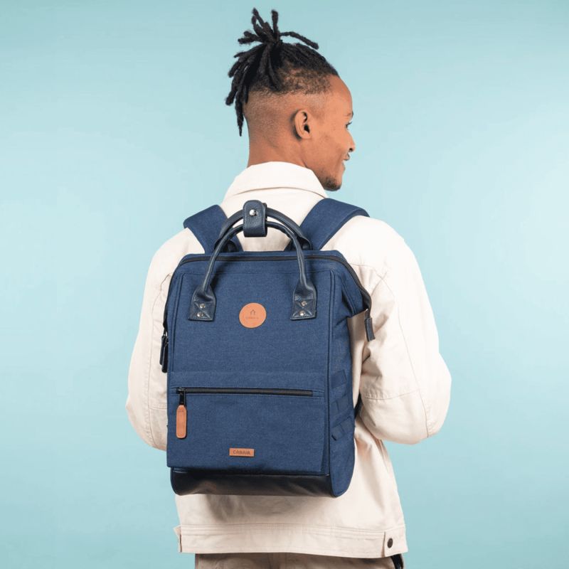Sac à dos Adventurer Medium 23 litres + 2 grandes pochettes Namur