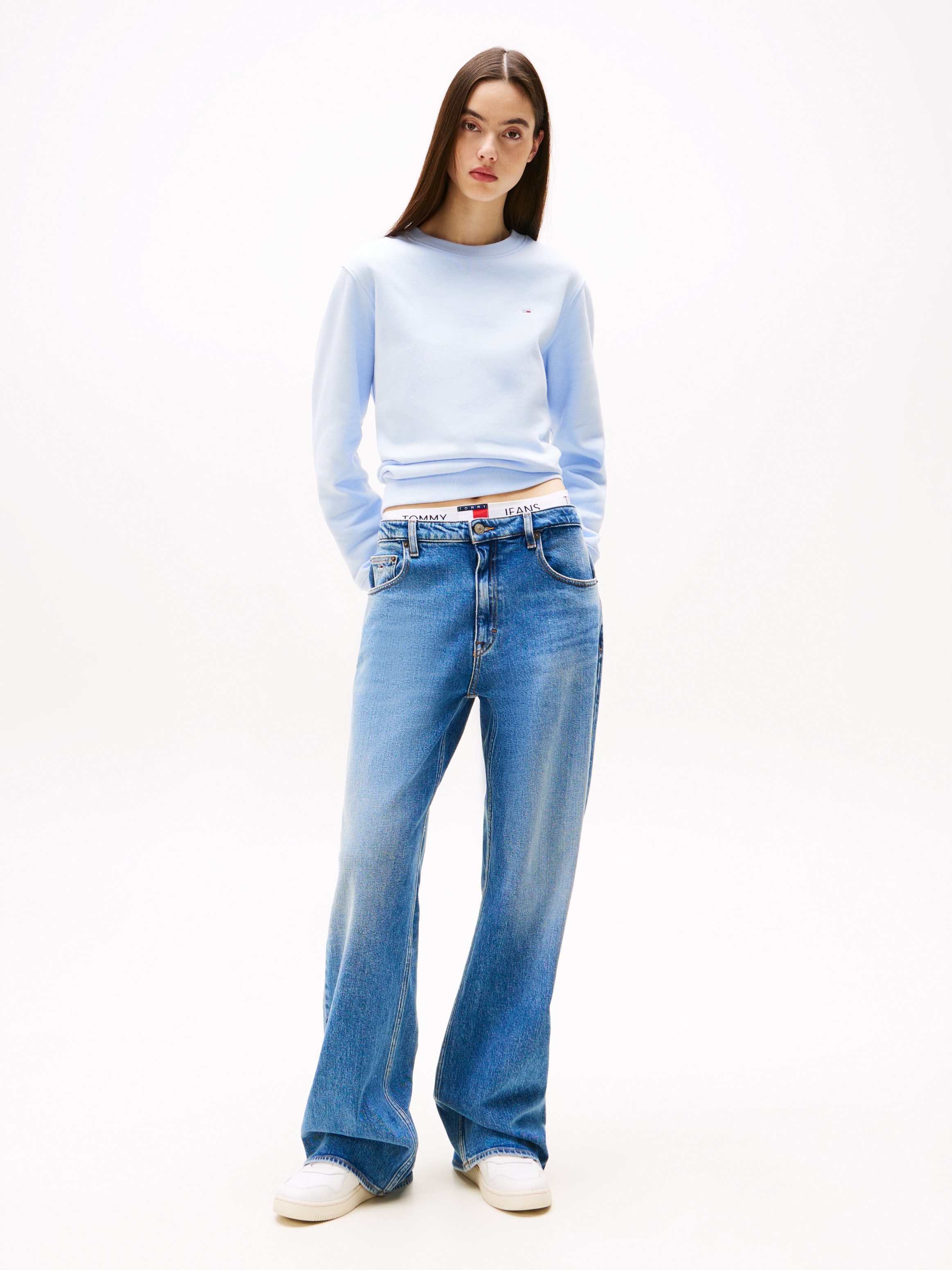 Tommy Jeans Relax-fit-Jeans »MIA MR RLXD STR«, in blauer Waschung, mit Hammerschlaufe