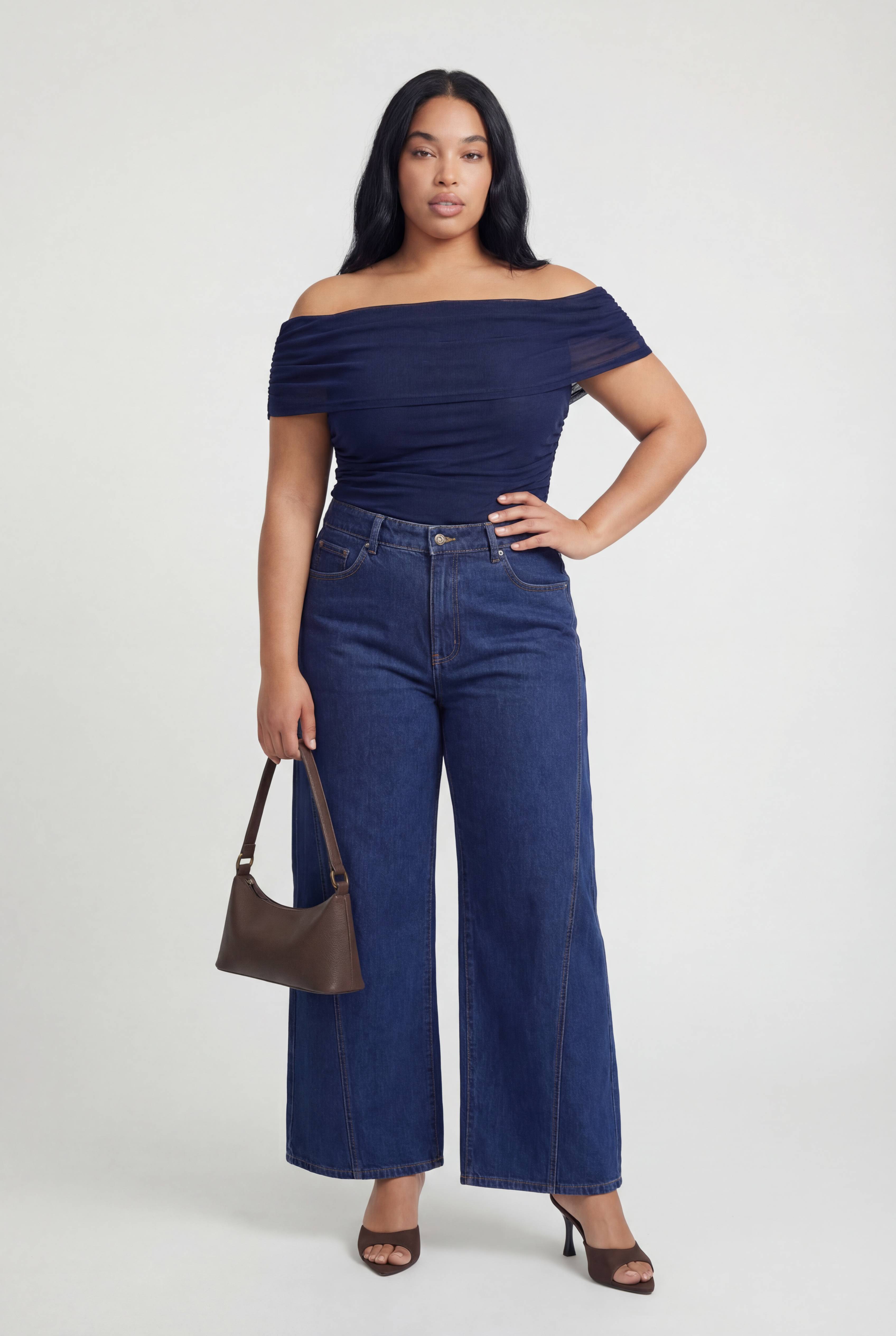 boohoo Haut Bardot Froncé En Mesh Grande Taille