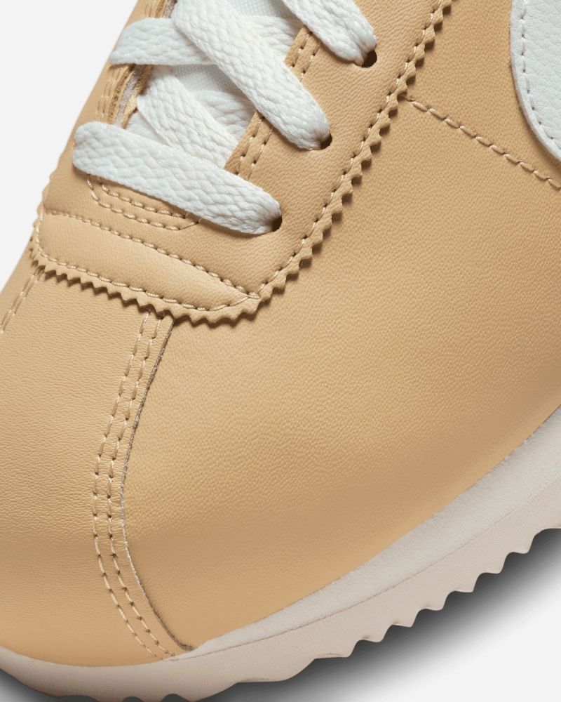 Chaussures Nike Cortez pour femme