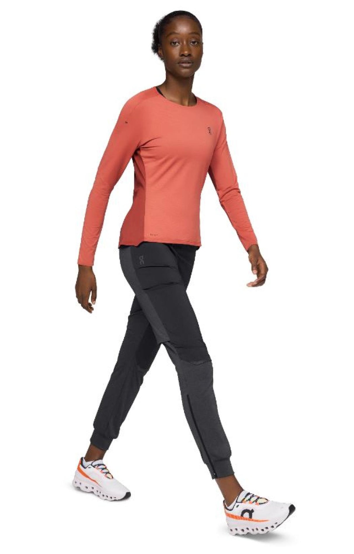 On<br>Weather Pants W
