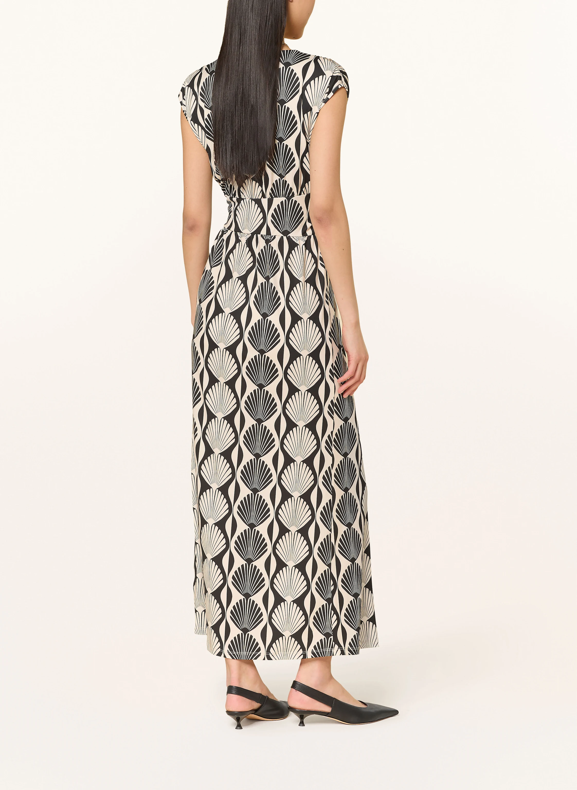 Miss Lagotte Kleid