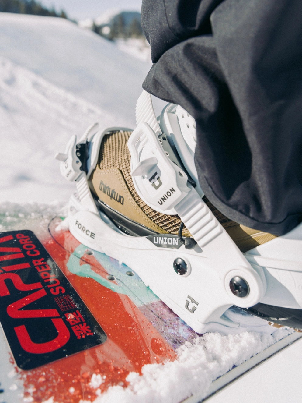 UNION Force Classic Team Logo 2025 Snowboard Bindi white