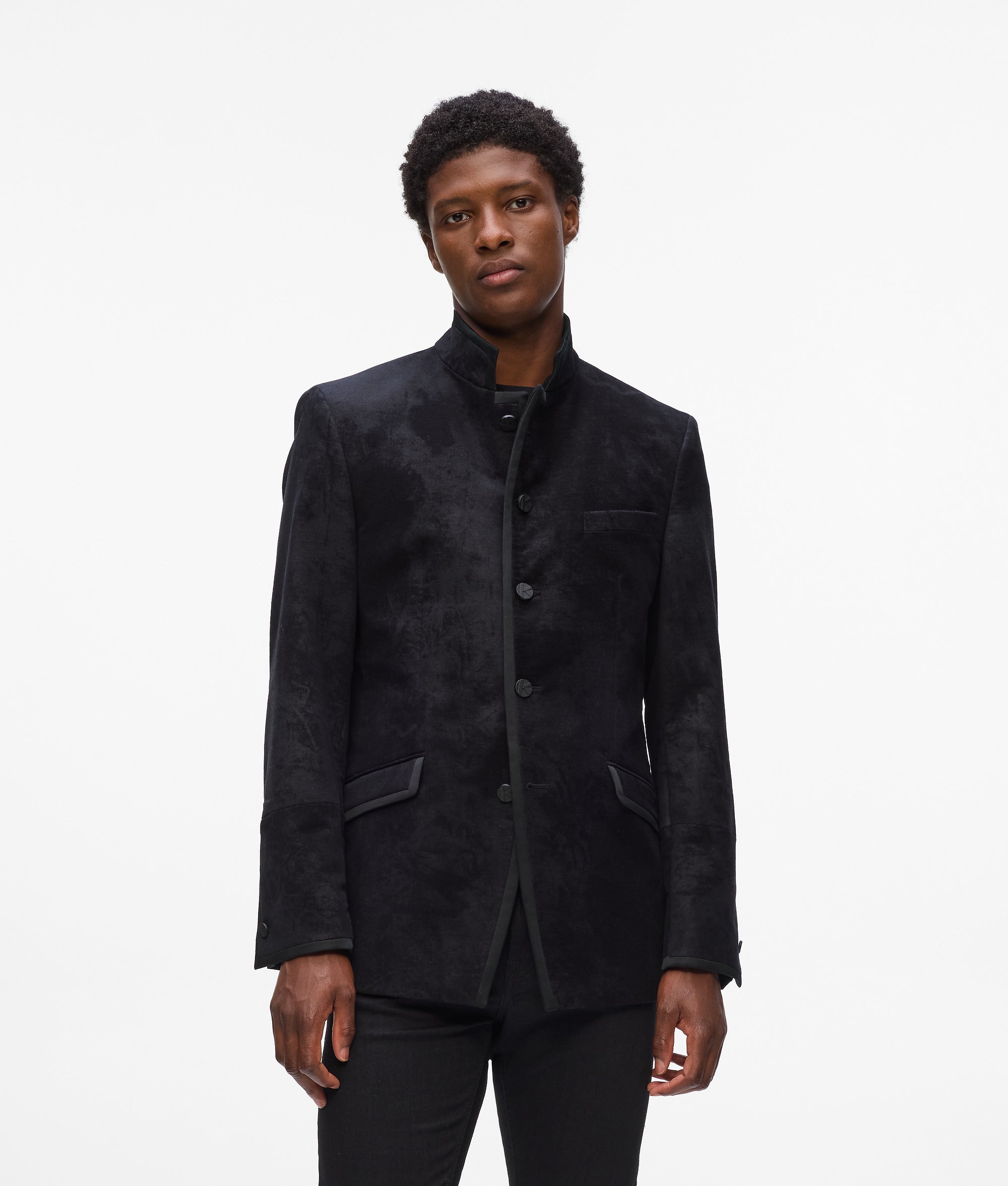 Blazer met hoge opstaande kraag