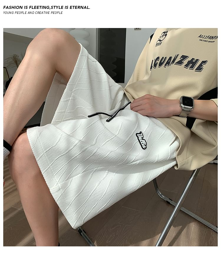 Priam - Mid Rise Plain Logo Shorts