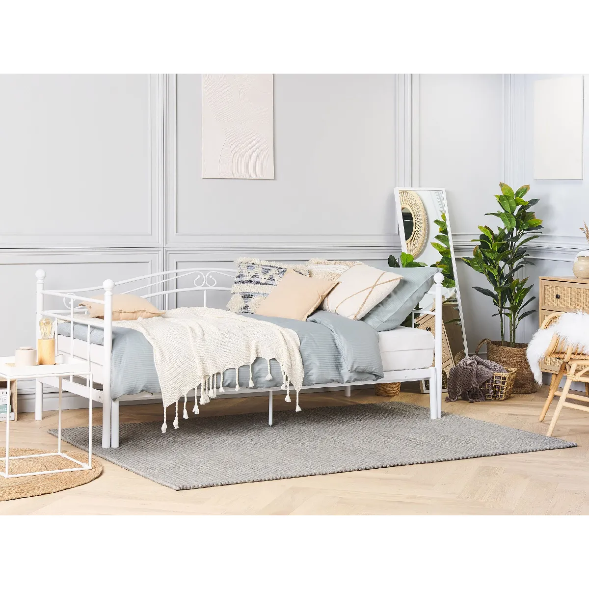Beliani Lit avec sommier TULLE 80 x 200 cm Métal Blanc