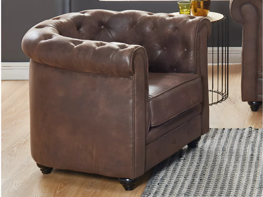 Lot de 2 Fauteuils CHESTERFIELD en microfibre aspect cuir vieilli