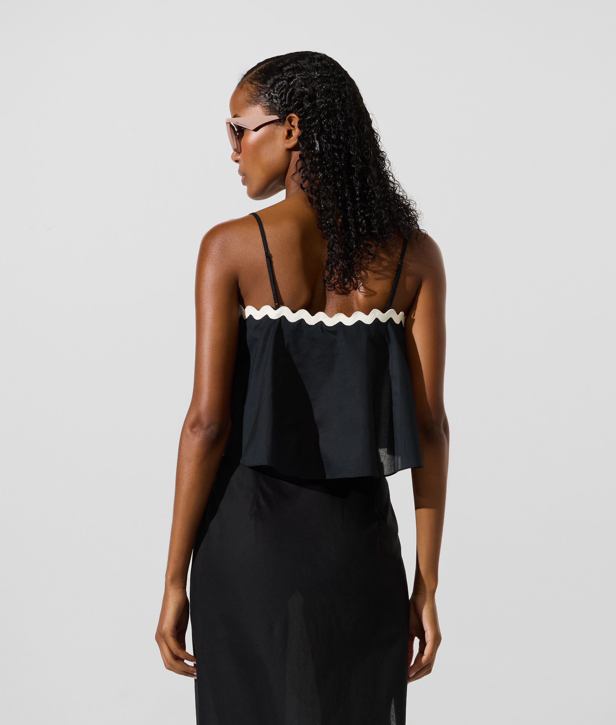 Cropped strandtop met schulprand