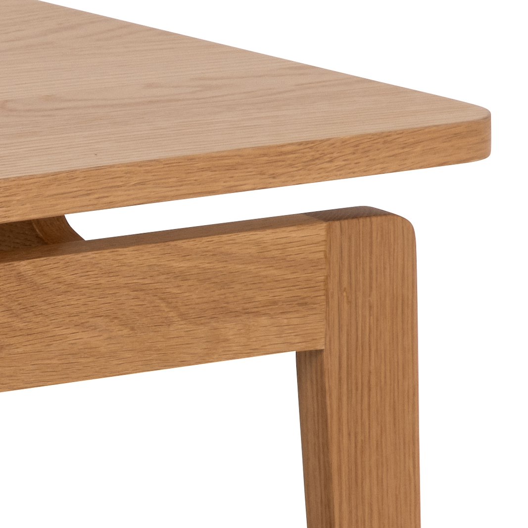 Essex sofabord Lakkert eik finer. 120x60x45cm